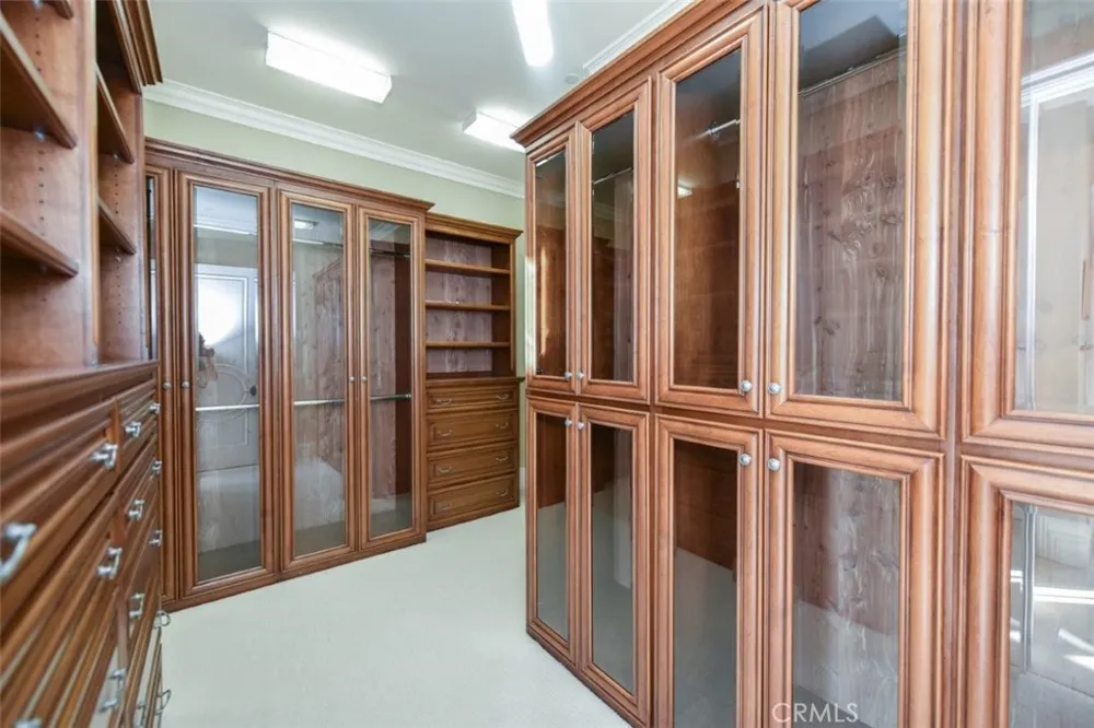 11 Skyridge Newport Coast, CA 92657