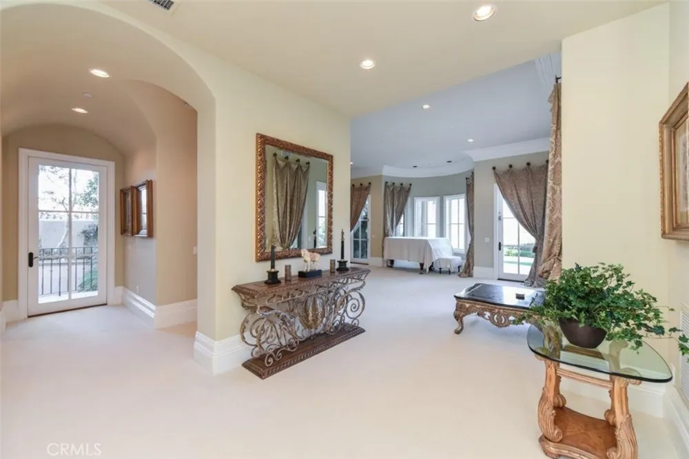 11 Skyridge Newport Coast, CA 92657