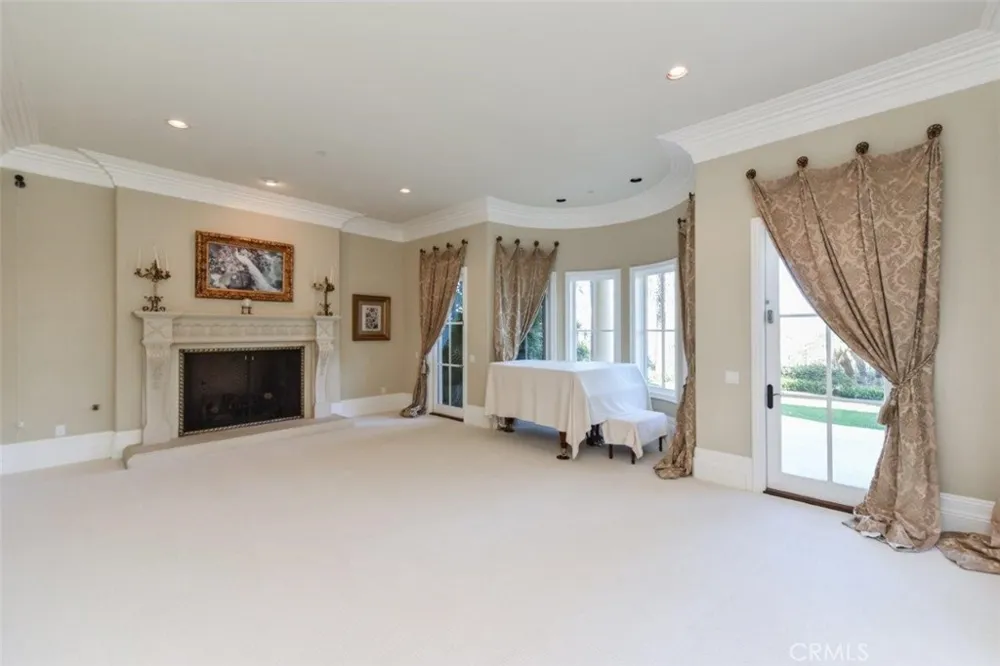 11 Skyridge Newport Coast, CA 92657