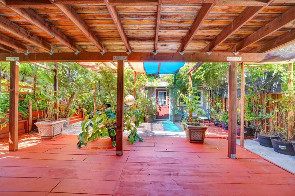22505 Ralston Place Castro Valley, CA 94541