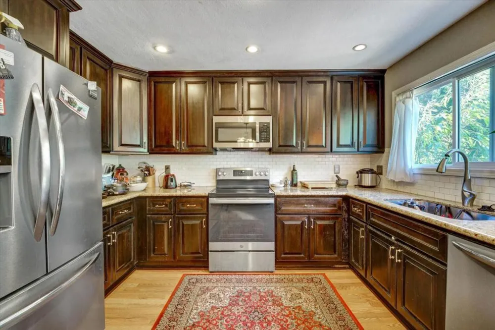 22505 Ralston Place Castro Valley, CA 94541