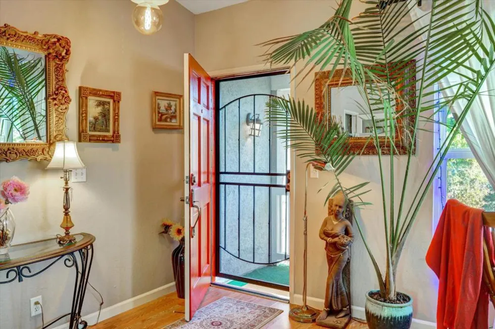 22505 Ralston Place Castro Valley, CA 94541
