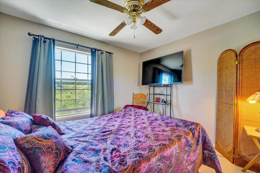 22505 Ralston Place Castro Valley, CA 94541