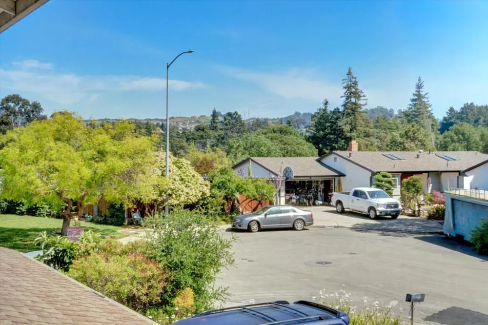 22505 Ralston Place Castro Valley, CA 94541