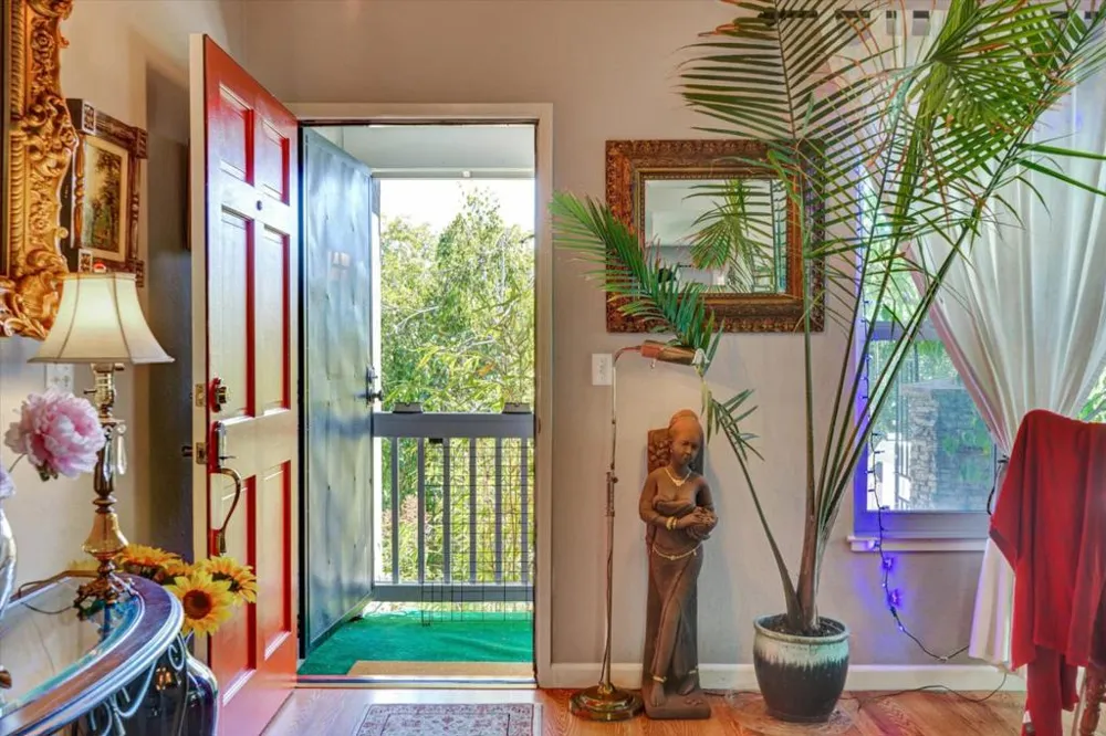 22505 Ralston Place Castro Valley, CA 94541