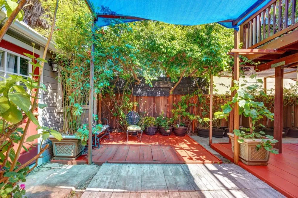 22505 Ralston Place Castro Valley, CA 94541