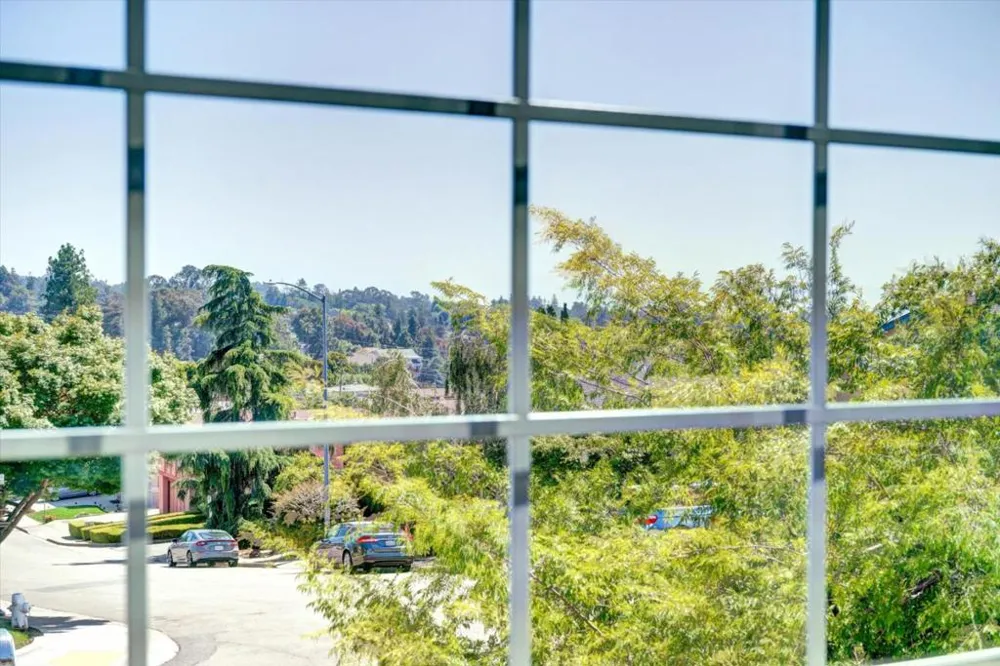 22505 Ralston Place Castro Valley, CA 94541
