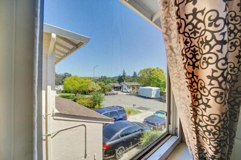 22505 Ralston Place Castro Valley, CA 94541