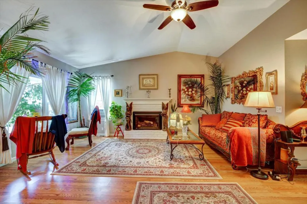 22505 Ralston Place Castro Valley, CA 94541