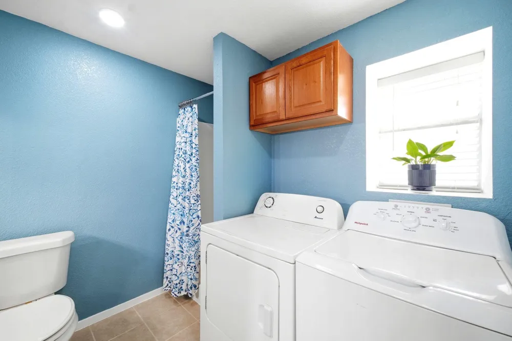 22 Tindel Street Kemah, TX 77565