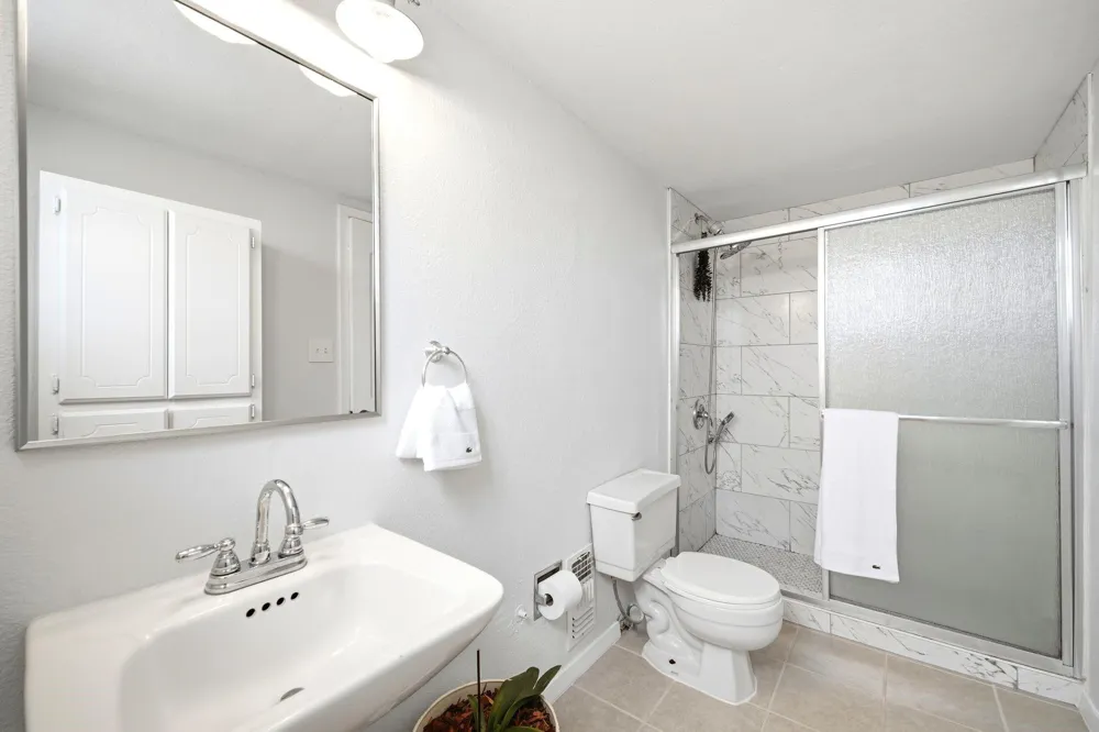22 Tindel Street Kemah, TX 77565