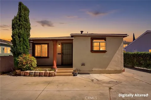 2901 E 65th