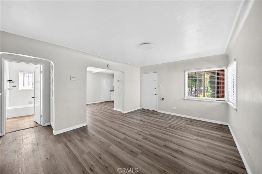 2901 E 65th Long Beach, CA 90805
