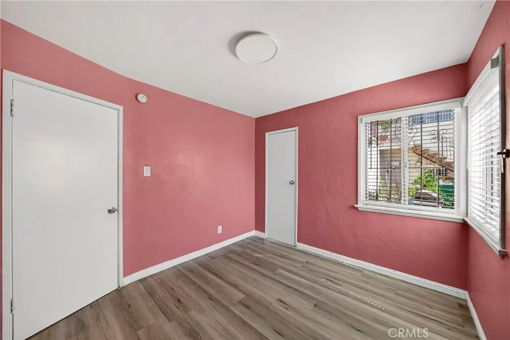 2901 E 65th Long Beach, CA 90805