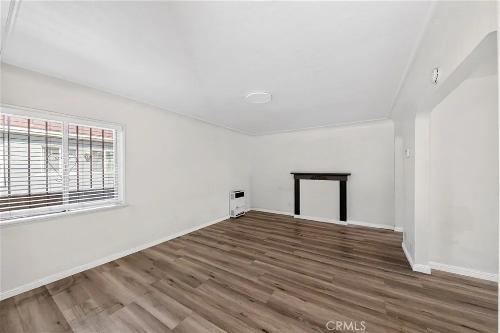 2901 E 65th Long Beach, CA 90805