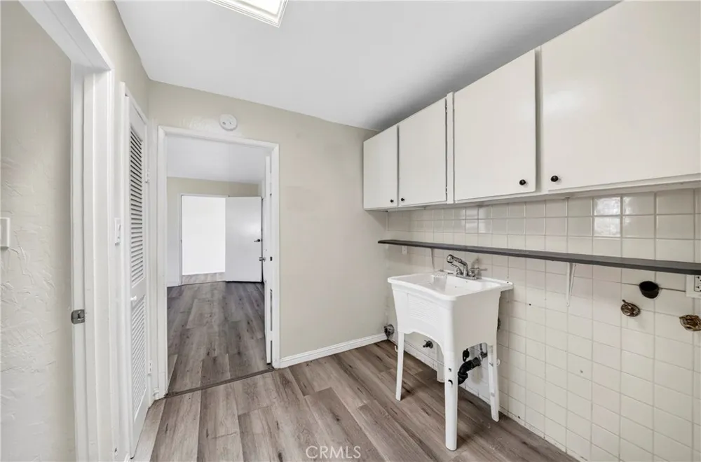 2901 E 65th Long Beach, CA 90805