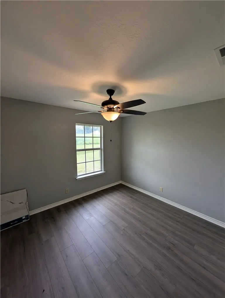 3521 State Highway 105 E Navasota, TX 77868