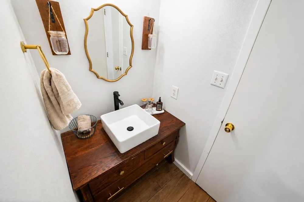 215 Pr 301 Center, TX 75935