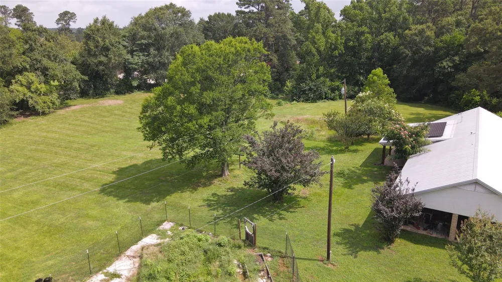 215 Pr 301 Center, TX 75935
