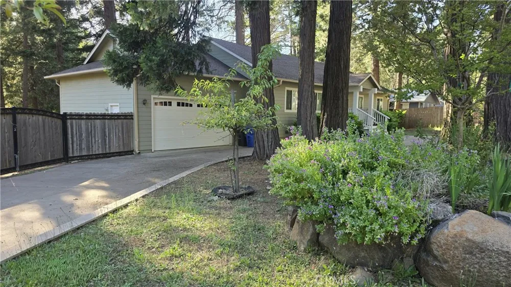 14607 Holmwood Magalia, CA 95954