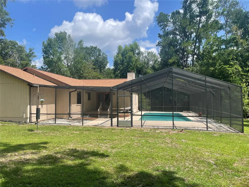 2421 NW 106TH DRIVE Gainesville, FL 32606