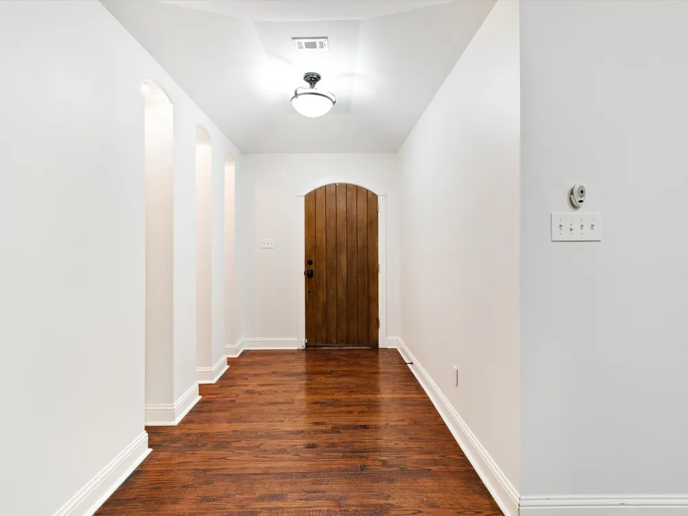 9902 Galway Drive Dallas, TX 75218
