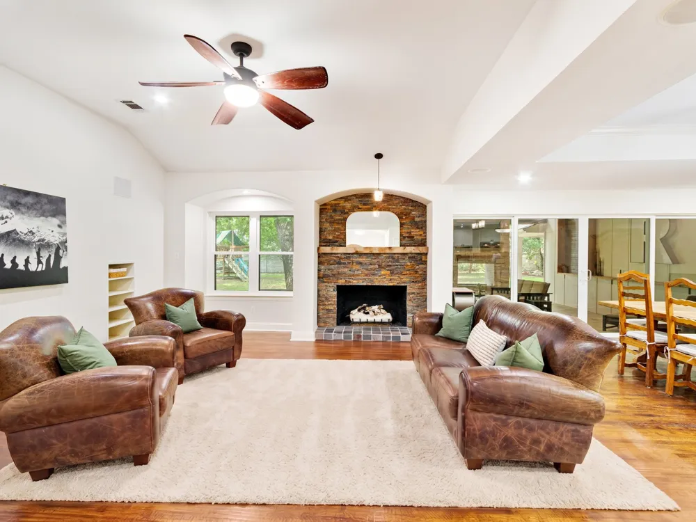 9902 Galway Drive Dallas, TX 75218