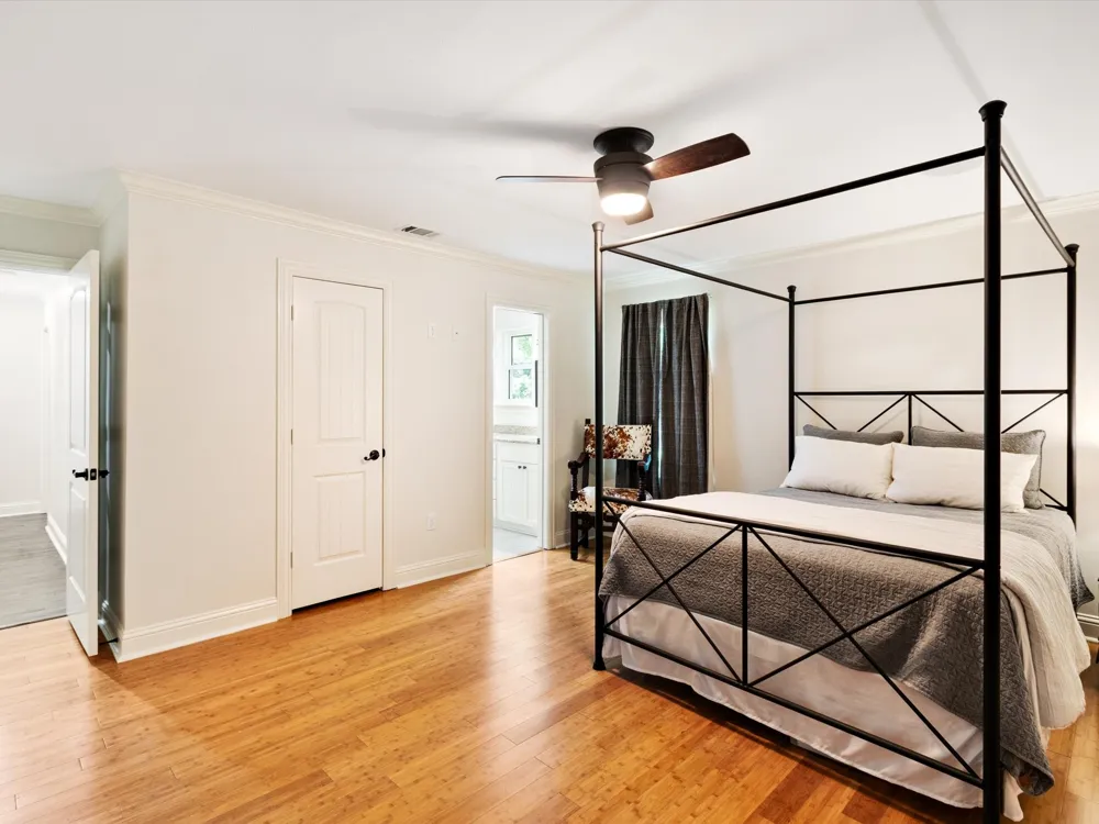 9902 Galway Drive Dallas, TX 75218