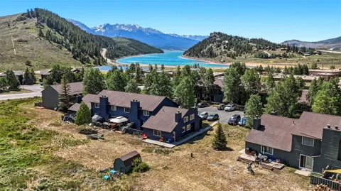 256 Cove Boulevard #7