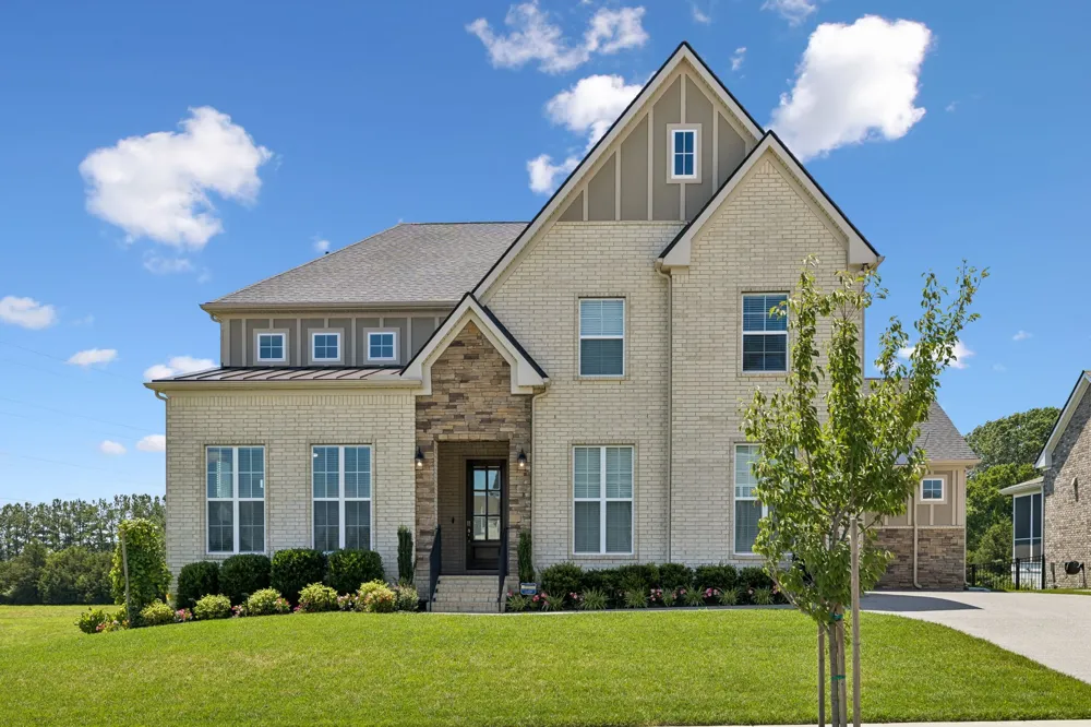 5011 High Park Hill Dr Arrington, TN 37014