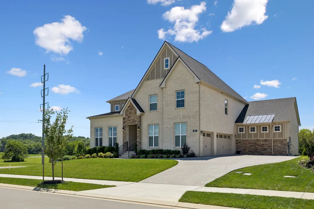 5011 High Park Hill Dr Arrington, TN 37014