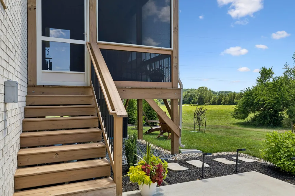 5011 High Park Hill Dr Arrington, TN 37014