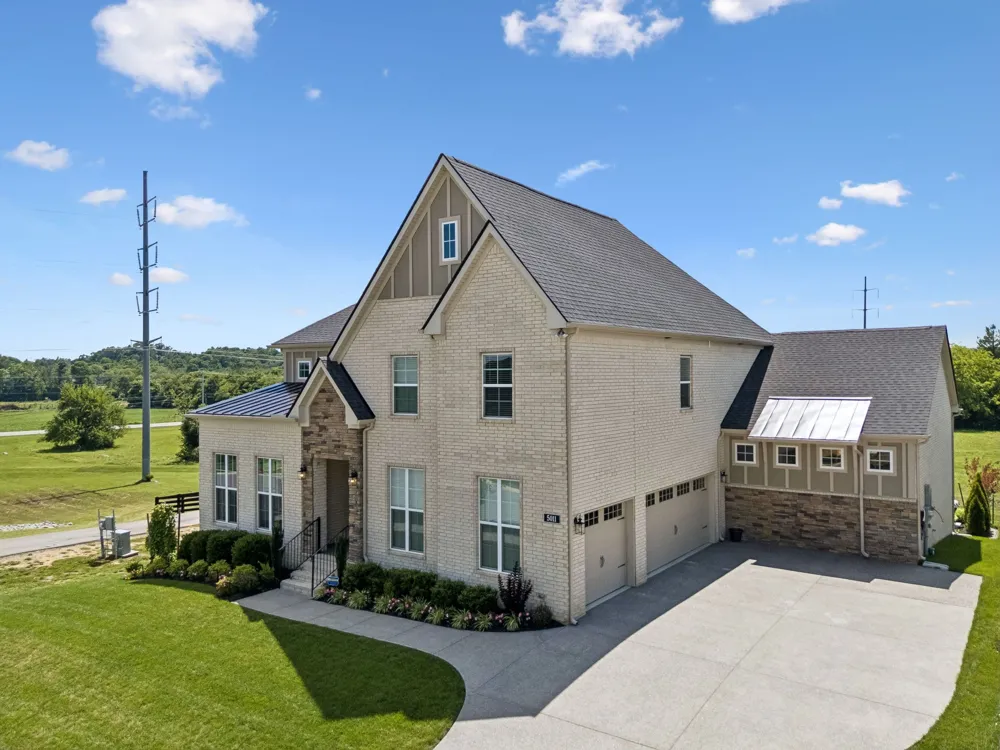 5011 High Park Hill Dr Arrington, TN 37014