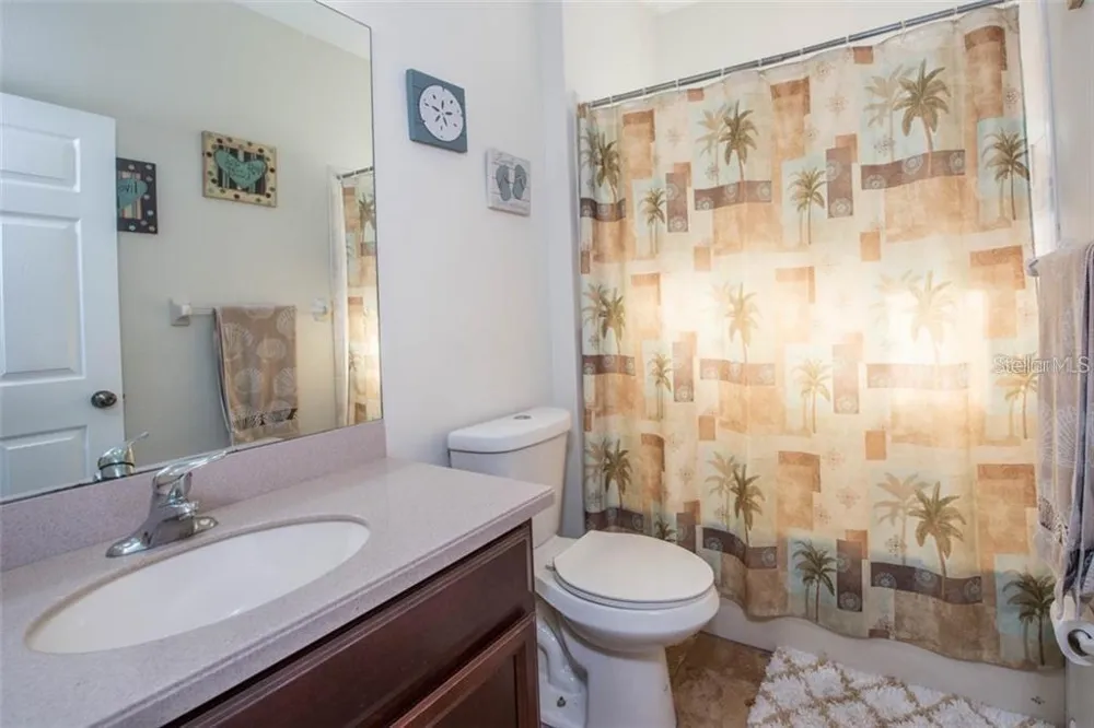 1742 MIRA LAGO CIRCLE Ruskin, FL 33570