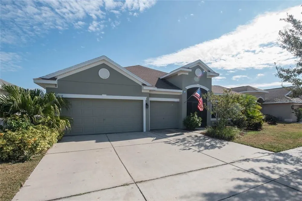 1742 MIRA LAGO CIRCLE Ruskin, FL 33570