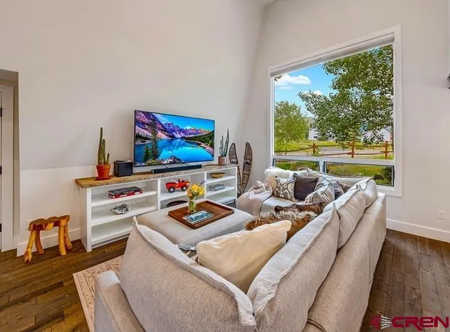 19 Belleview Drive Crested Butte, CO 81225