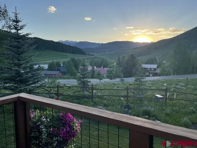 19 Belleview Drive Crested Butte, CO 81225