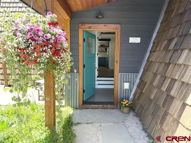 19 Belleview Drive Crested Butte, CO 81225