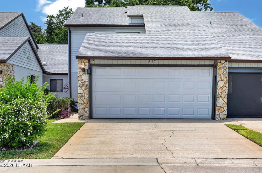 357 Castlewood Lane New Smyrna Beach, FL 32168