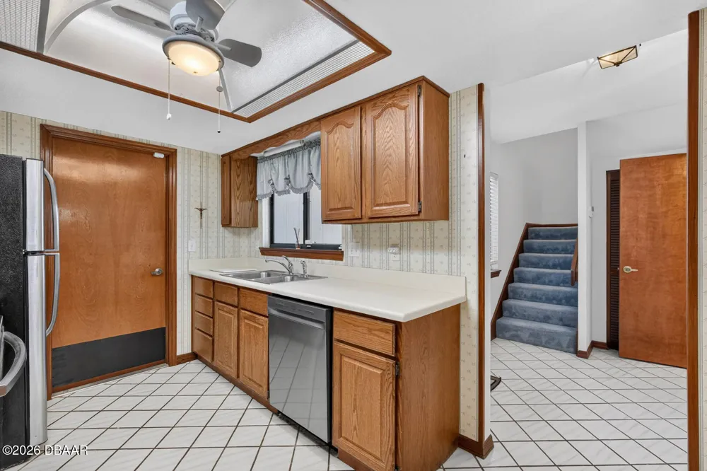 357 Castlewood Lane New Smyrna Beach, FL 32168