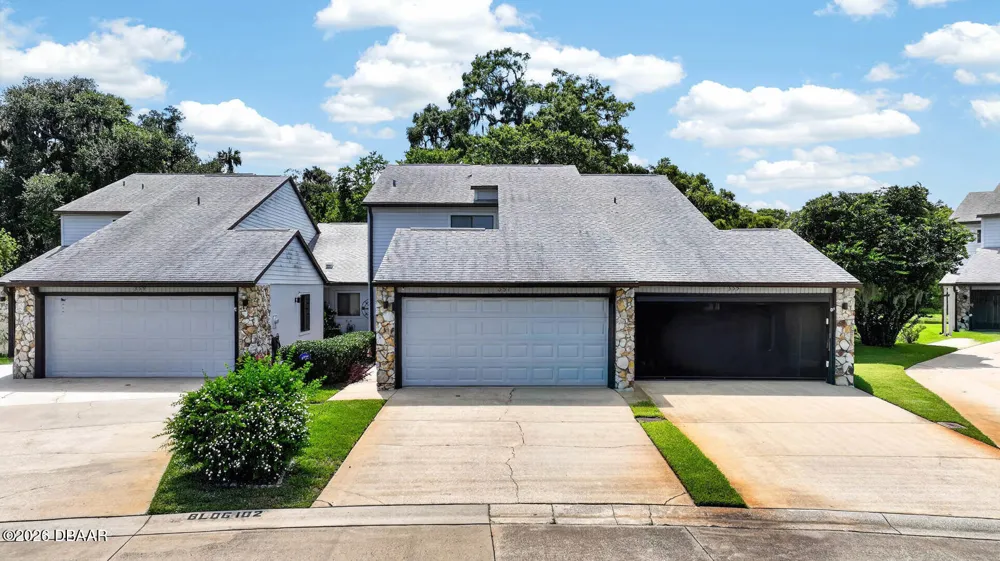357 Castlewood Lane New Smyrna Beach, FL 32168