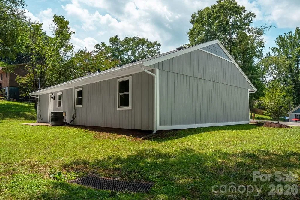138 Oak Hill Drive Forest City, NC 28043