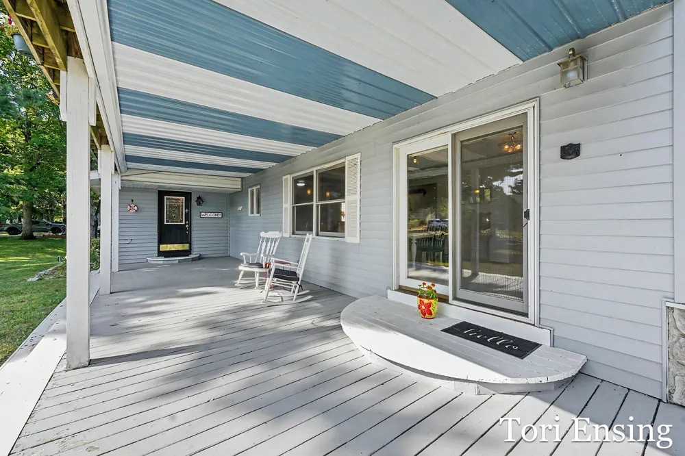 13190 16 Mile Road NE Gowen, MI 49326
