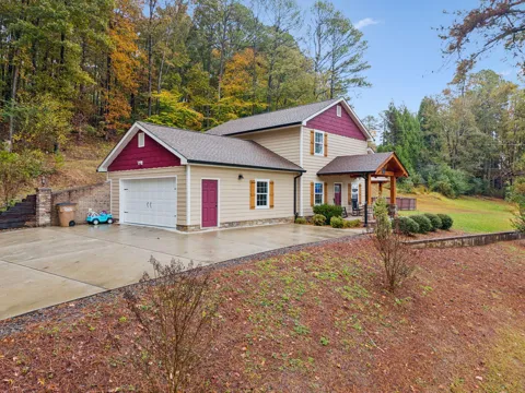 428 Lower Dug Gap Road SW