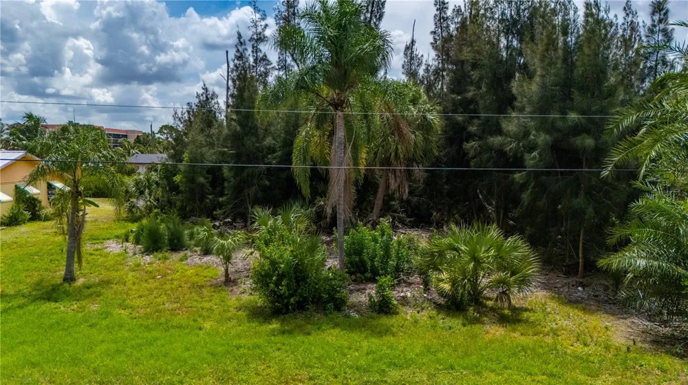 430 KLISPIE DRIVE Punta Gorda, FL 33950
