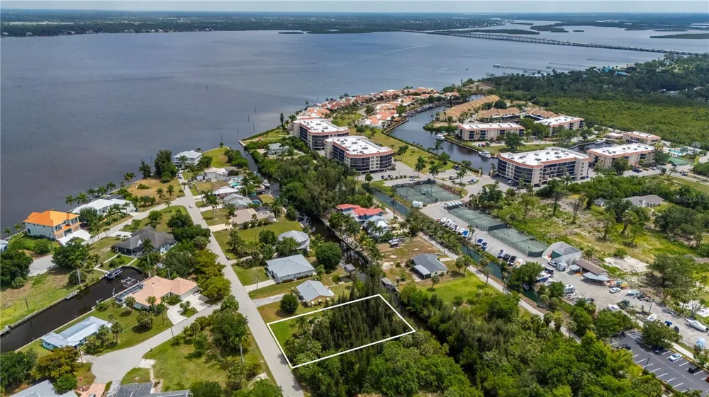 430 KLISPIE DRIVE Punta Gorda, FL 33950