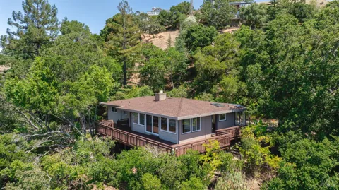 77 Martling Road