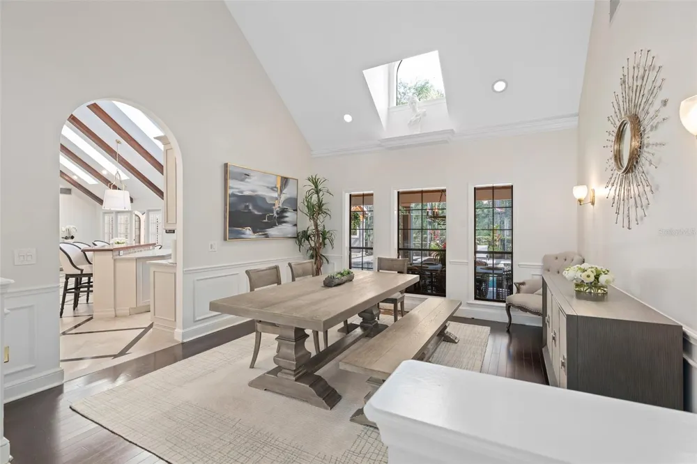 2214 EARLEAF COURT Longwood, FL 32779