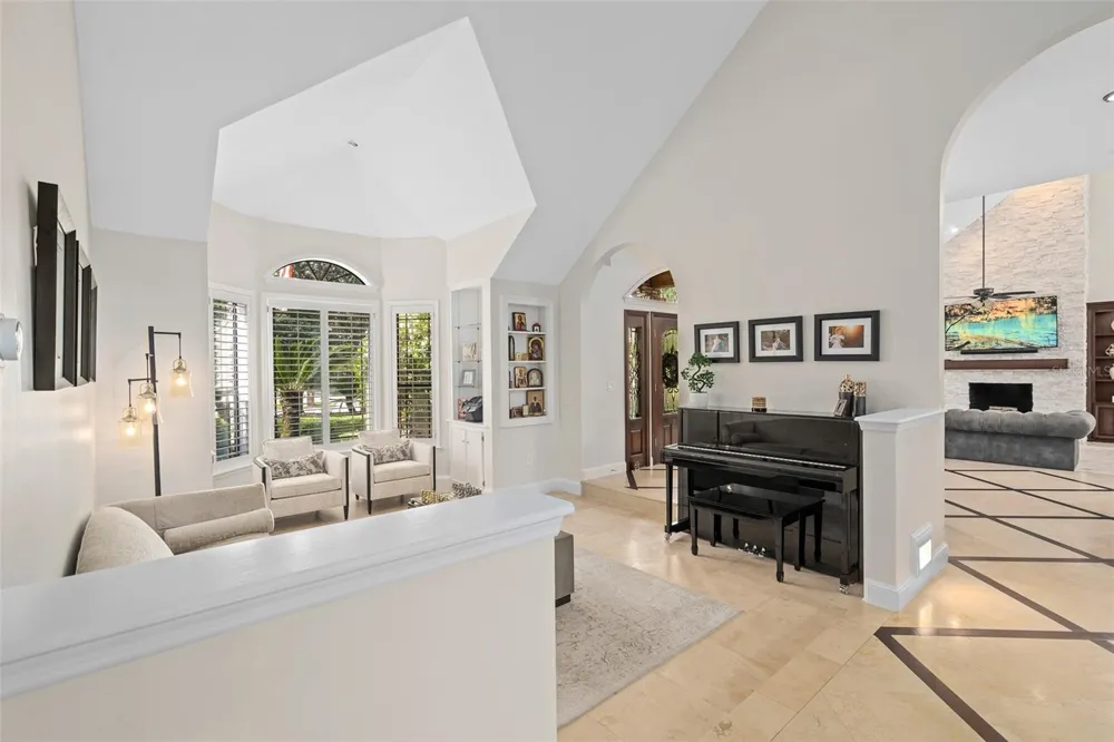 2214 EARLEAF COURT Longwood, FL 32779
