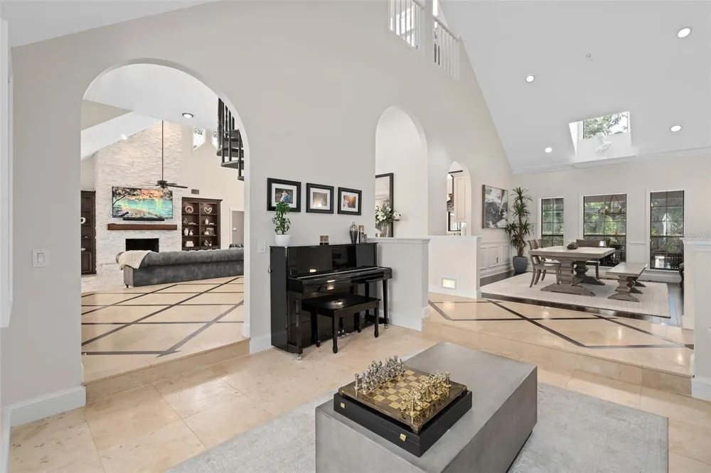 2214 EARLEAF COURT Longwood, FL 32779